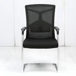 Ergonomic mesh visitor chair
