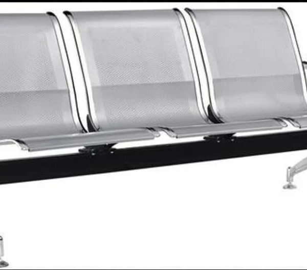 3-Link non padded waiting bench