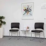 Cantilever visitor's office seat