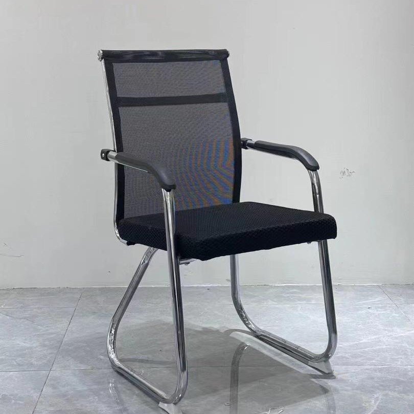 412882380_346083408172580_1286022243047501227_n.jpg Ergonomic mesh desk chair - Image 1