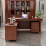 1.8 meters executive office table - Image 4