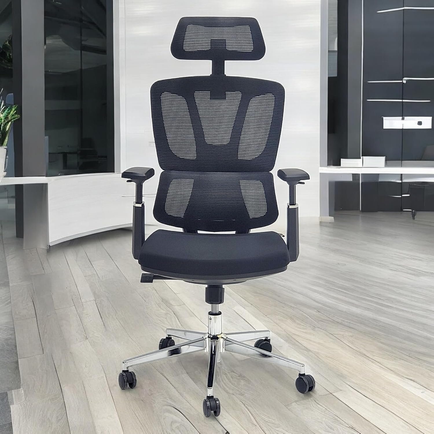 81k19NYCL._AC_SL1500_.jpg Orthopedic executive office chair - Image 1