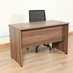 Standard office desk -Walnut