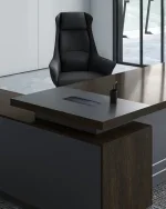 1600mm mahogany executive office desk - Image 2