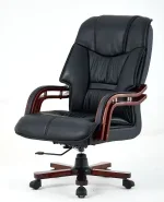 Director's executive office chair. - Image 3