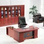 Manager's L-shaped office desk - Image 4