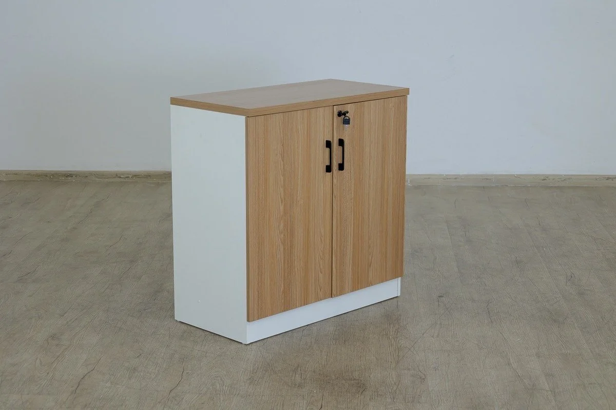 O2A9856.jpg Two door executive credenza cupboard - Image 1