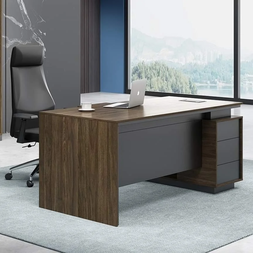 WhatsApp-Image-2023-08-29-at-4.55.08-PM-1.jpeg 1.6 meters executive office desk - Image 1