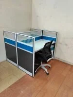 Two way modular office workstation