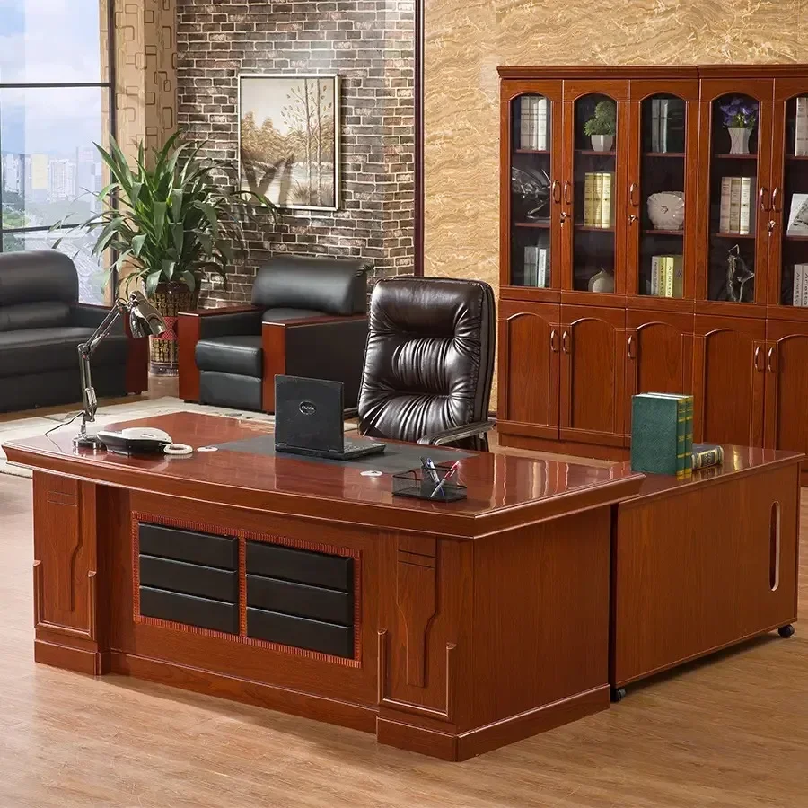 WhatsApp-Image-2023-09-27-at-7.25.34-PM-4-1.webp 1800mm Executive Office Desk - Image 1