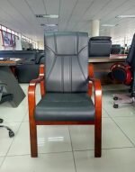 Office guest seat -leather chair - Image 2